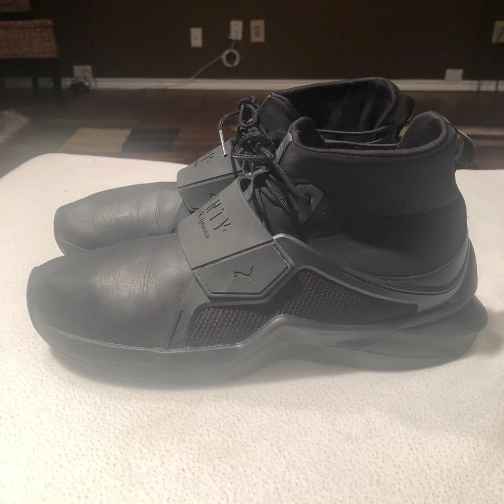 Puma Fenty by Rihanna- trainers high top.